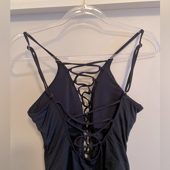 La Blanca Swim La Blanca Strappy Plunge Onepiece Swimsuit Poshmark